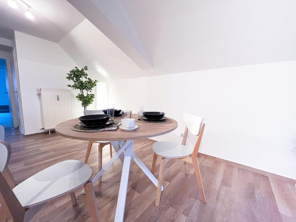 بوتسن Free Wifi & Kaffee - Romantische 3 Zimmer Wohnung المظهر الخارجي الصورة