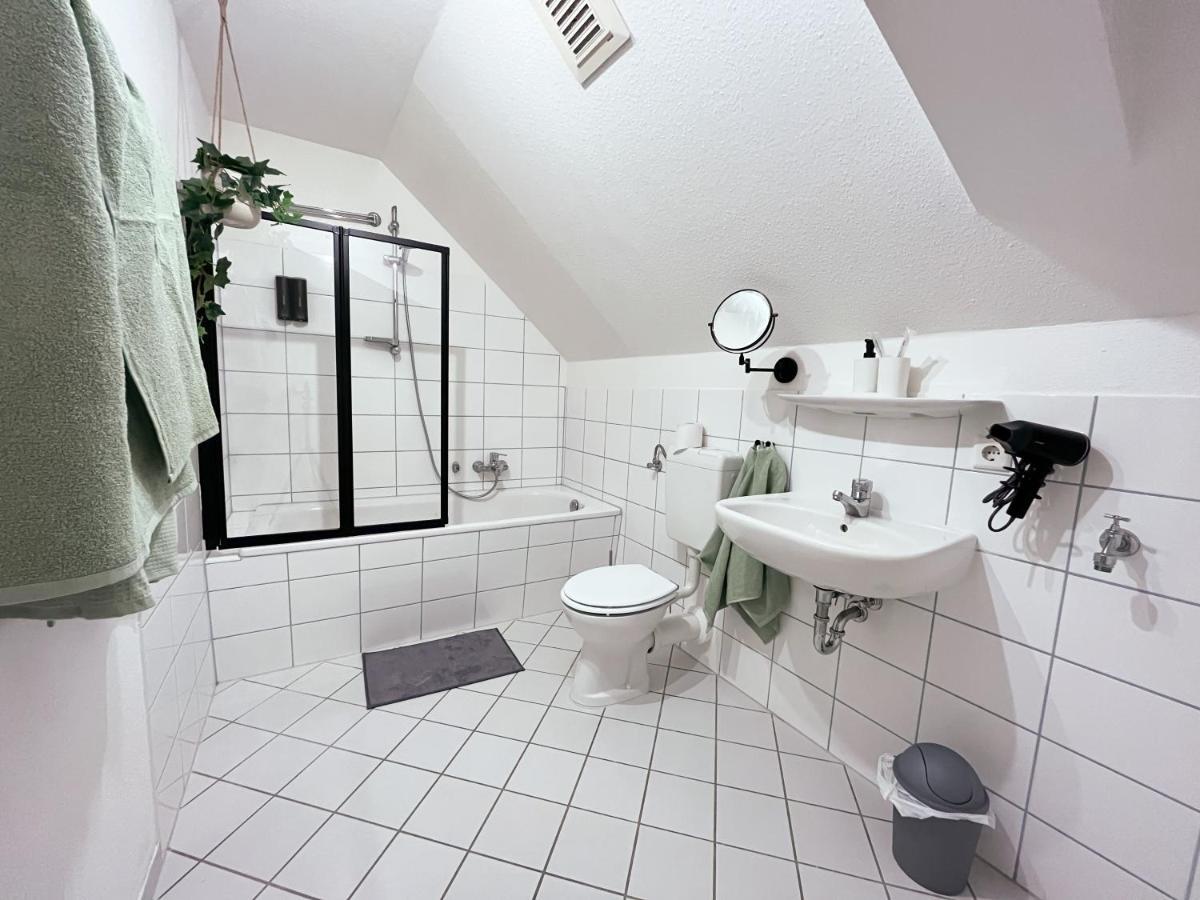 بوتسن Free Wifi & Kaffee - Romantische 3 Zimmer Wohnung المظهر الخارجي الصورة